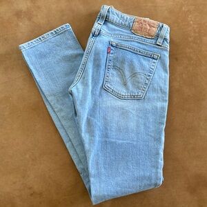 Y2K Levi’s 524 TOO SUPERLOW BOOTCUT size 5M